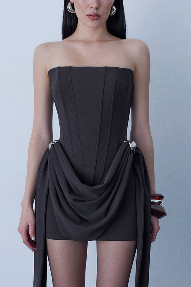 BLACK (3).jpg