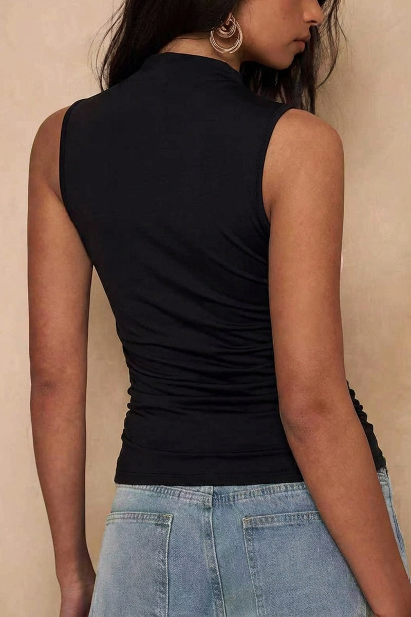 BLACK (2).jpg