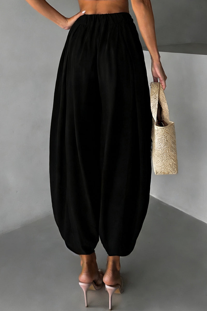 BLACK (2).jpg