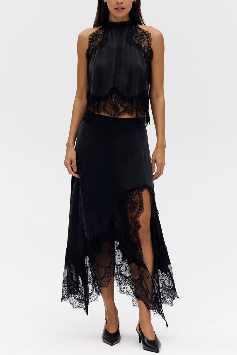 BLACK (1).jpg