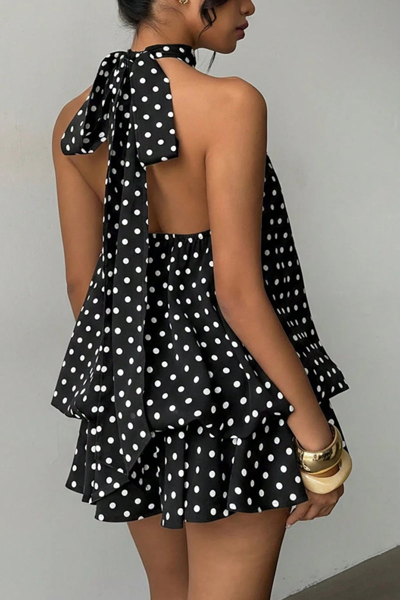 BLACK (2).jpg