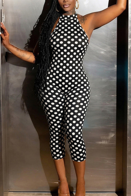 BLACK (1).jpg